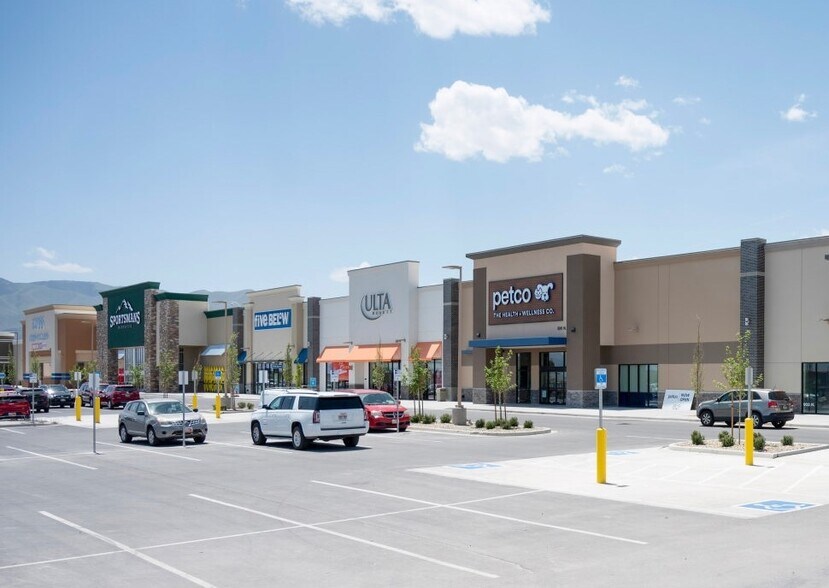 Primary Photo Of Pioneer Crossing & Redwood Rd, Saratoga Springs Land For Lease