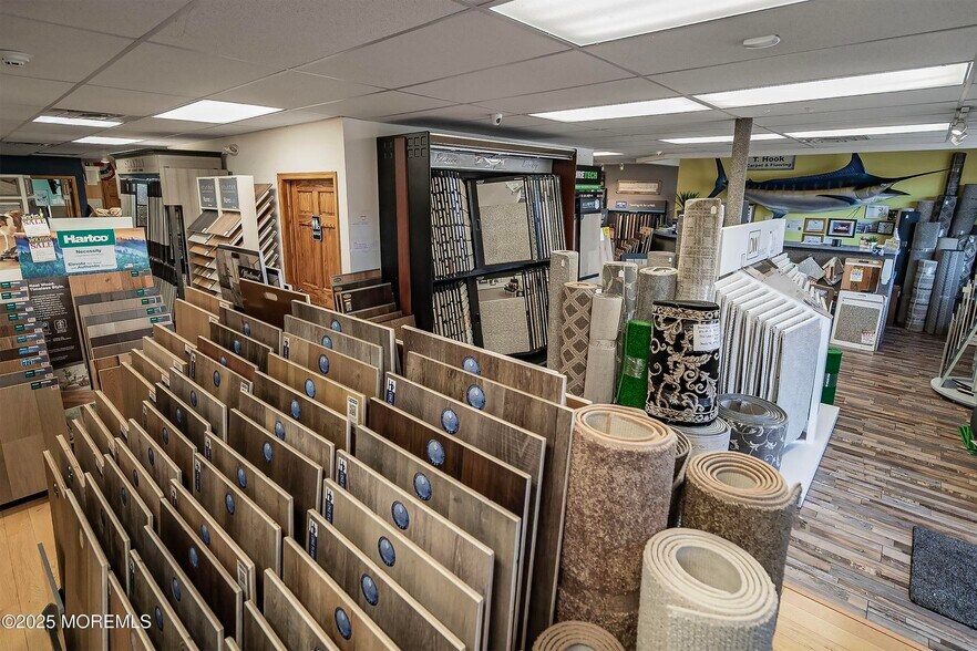 More Photos Of 905 E Bay Ave, Manahawkin Freestanding For Sale