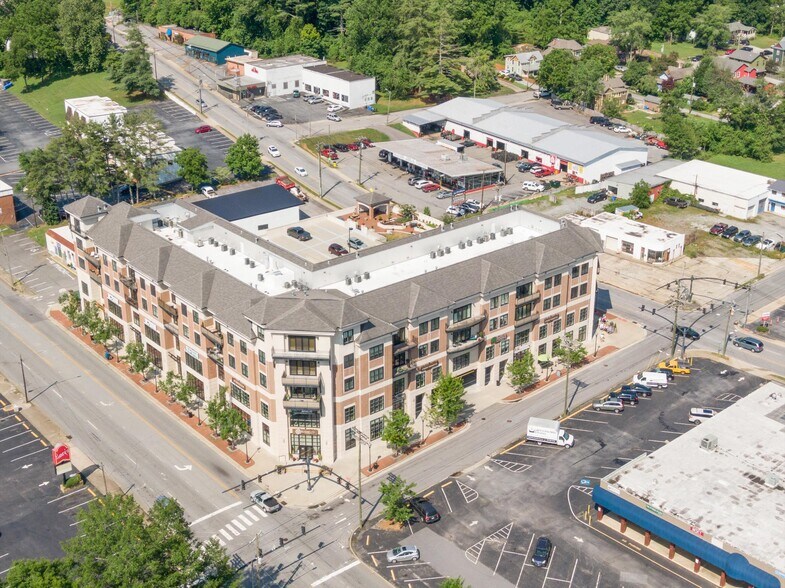 29 W French Broad St, Brevard, NC 28712 Apartments For Sale