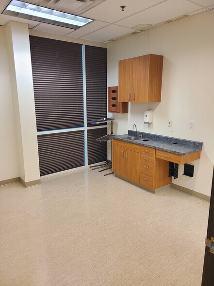 More Photos Of 3641 GS Richards Blvd, Carson City Medical For Sale