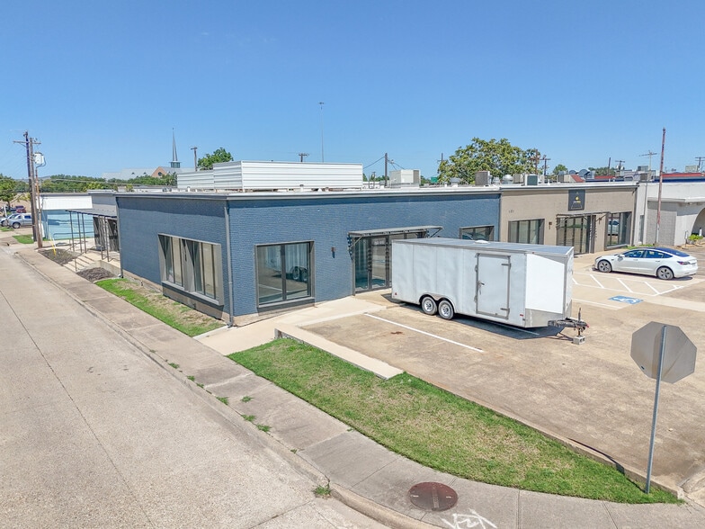 More Photos Of 401-403 N Interurban St, Richardson Storefront For Sale