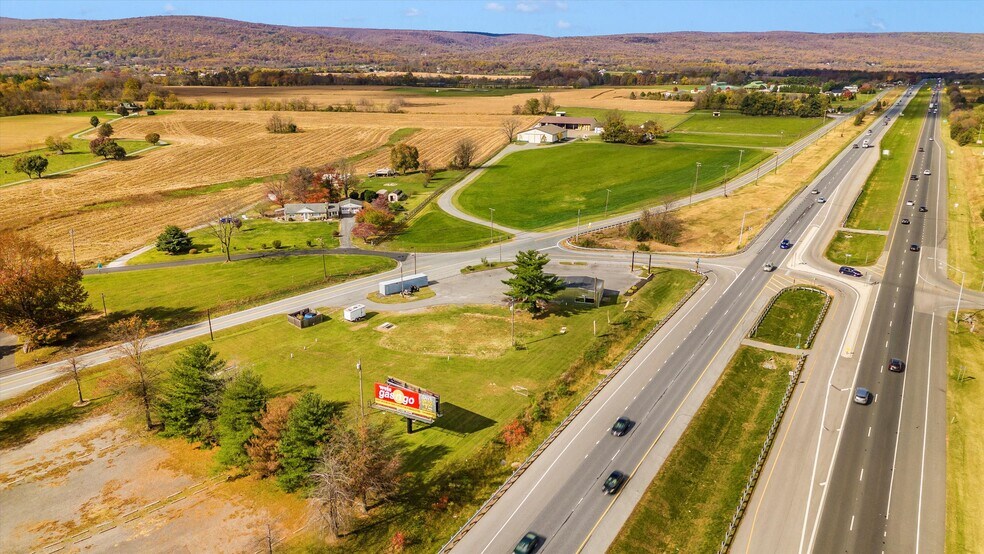 More Photos Of 9827 Hansonville Rd, Frederick Auto Repair For Sale