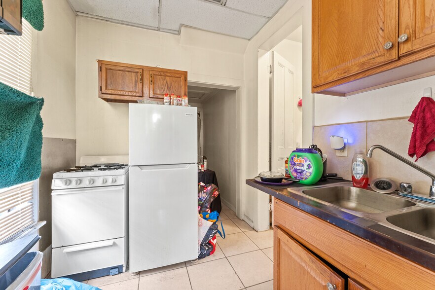 More Photos Of 158 Chapin St, Binghamton Apartments For Sale