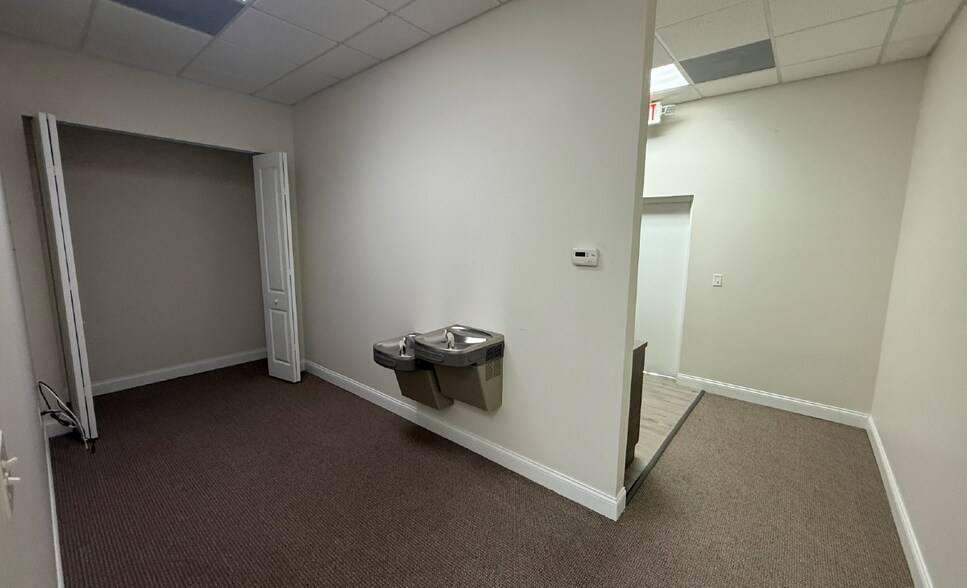 More Photos Of 7100 SW Kanner Hwy, Stuart Office For Lease