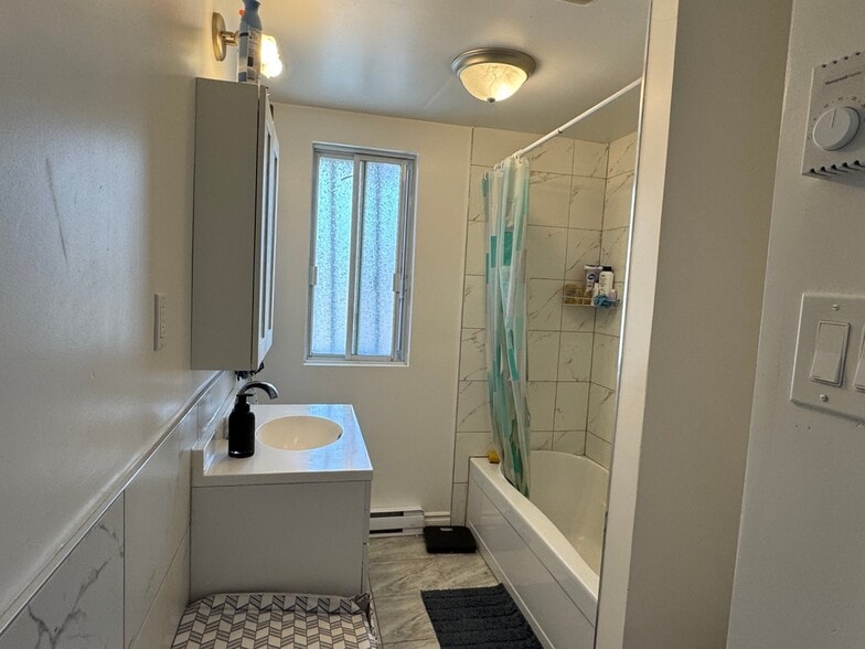 More Photos Of 8294-8298 Rue Hochelaga, Montréal Apartments For Sale