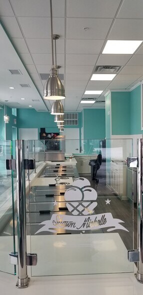 More Photos Of 4600-4602 S Michigan Ave, Chicago Apartments For Lease