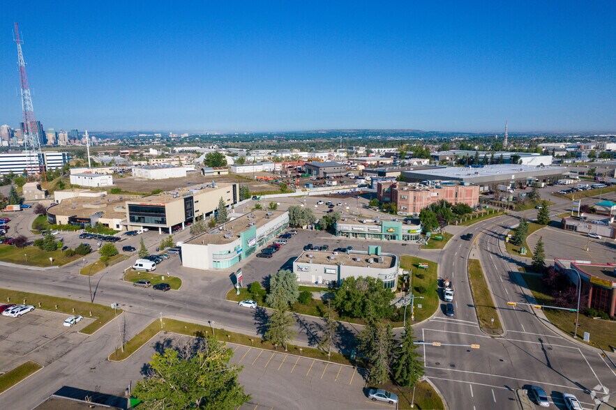 More Photos Of 255 28th St SE, Calgary General Retail For Sale