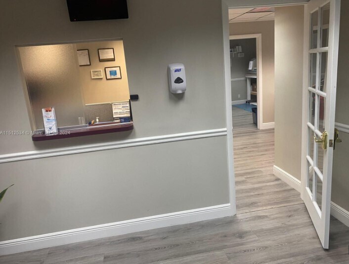 More Photos Of 8333 W McNab Rd, Tamarac Medical For Lease