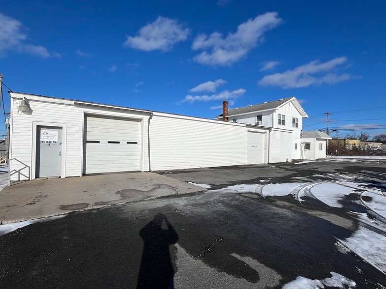 More Photos Of 1819 Lemoyne Ave, Syracuse Manufacturing For Sale