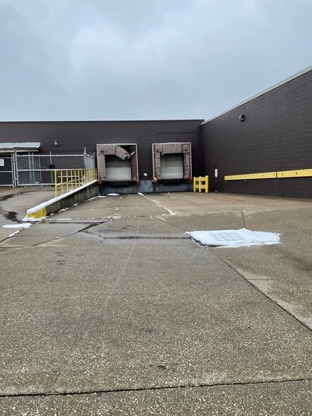 More Photos Of 2830 Cleveland Ave NW, Canton Warehouse For Lease