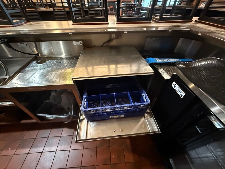 More Photos Of 249 Main St, Rutland Apartments For Lease