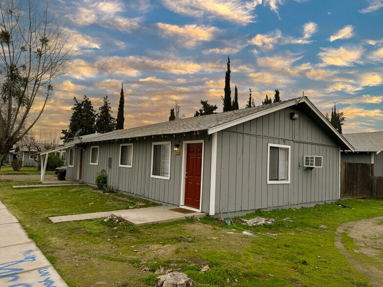 More Photos Of 6860 Walnut Ave, Winton Apartments For Sale