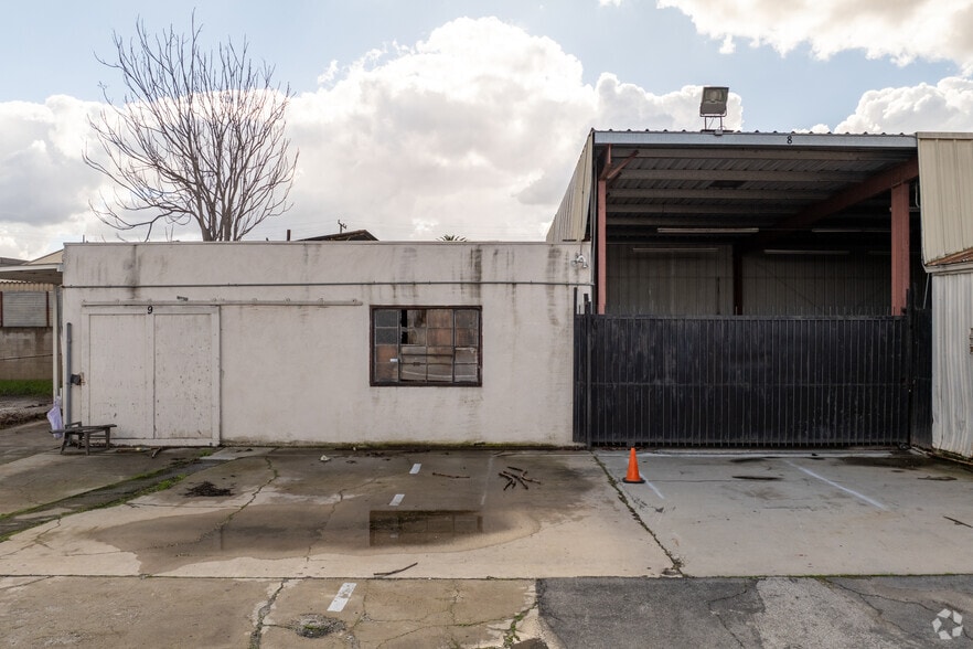 More Photos Of 2772-2820 Norton Ave, Lynwood Manufacturing For Lease