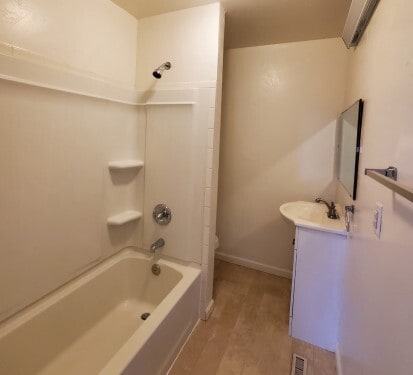 More Photos Of 184 W Pine St, Shelley Office Residential For Sale