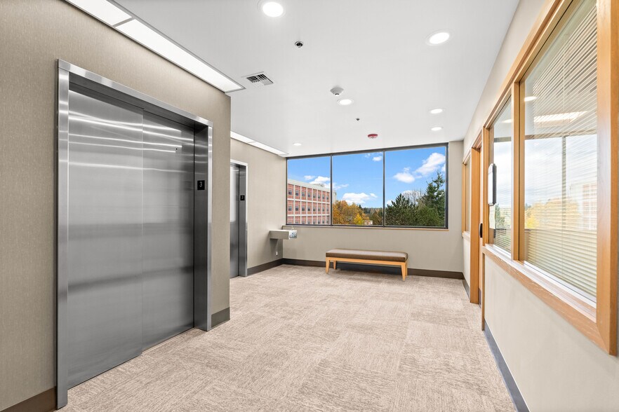 More Photos Of 16259 Sylvester Rd SW, Burien Medical For Lease