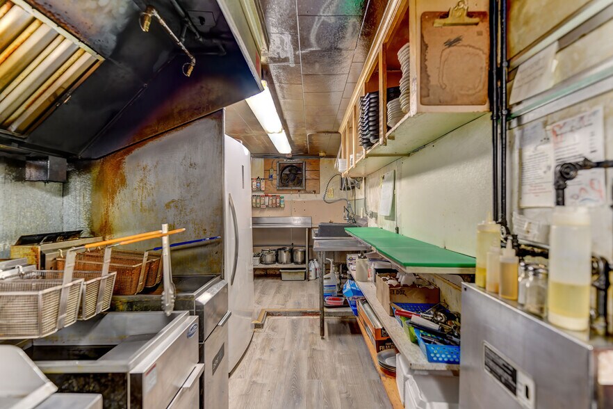 More Photos Of 1869 PA-239, Stillwater Specialty For Sale