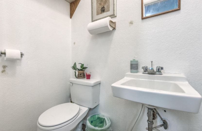 More Photos Of 408 W Main St, Payson Freestanding For Sale