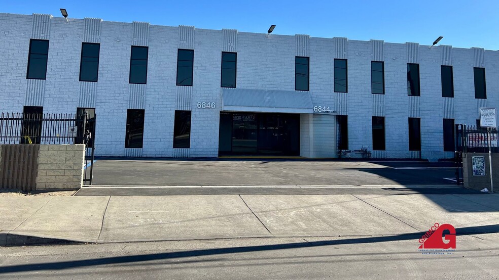 Primary Photo Of 6844-46 Lankershim Blvd, North Hollywood Warehouse For Lease