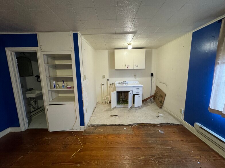 More Photos Of 38-40 W Church St, Hagerstown Religious Facility For Sale