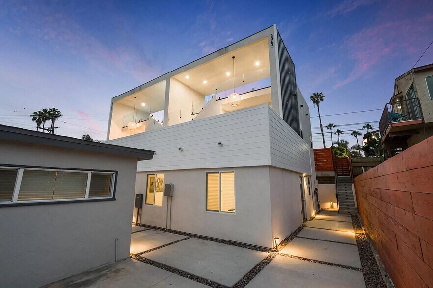 More Photos Of 4959 Jumano Ave, San Diego Apartments For Sale