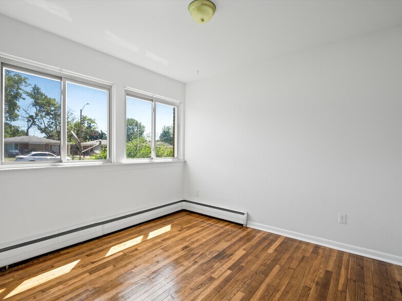 More Photos Of 19199 Lahser Rd, Detroit Apartments For Sale