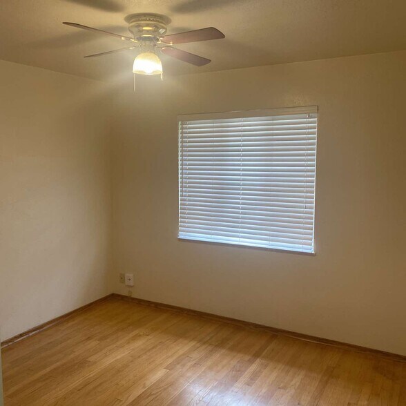 More Photos Of 1913-1919 W Mendocino Ave, Stockton Apartments For Sale