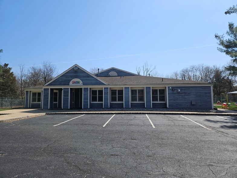 More Photos Of 43 Barley Sheaf Rd, Flemington Daycare Center For Sale