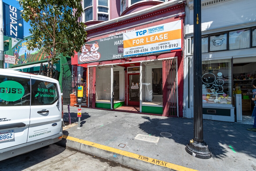 More Photos Of 1524-1528 Haight St, San Francisco Apartments For Lease