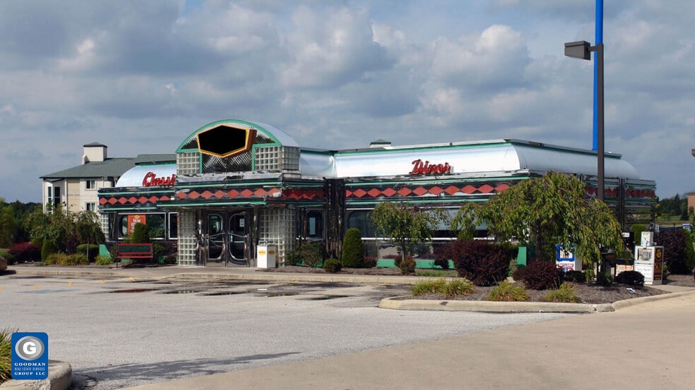 More Photos Of 3105 Medina Rd, Medina Restaurant For Lease