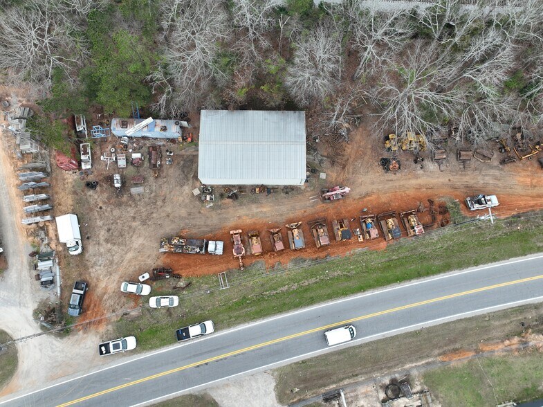 More Photos Of 2606 Colonel Thomson Highway hwy, Saint Matthews Warehouse For Sale