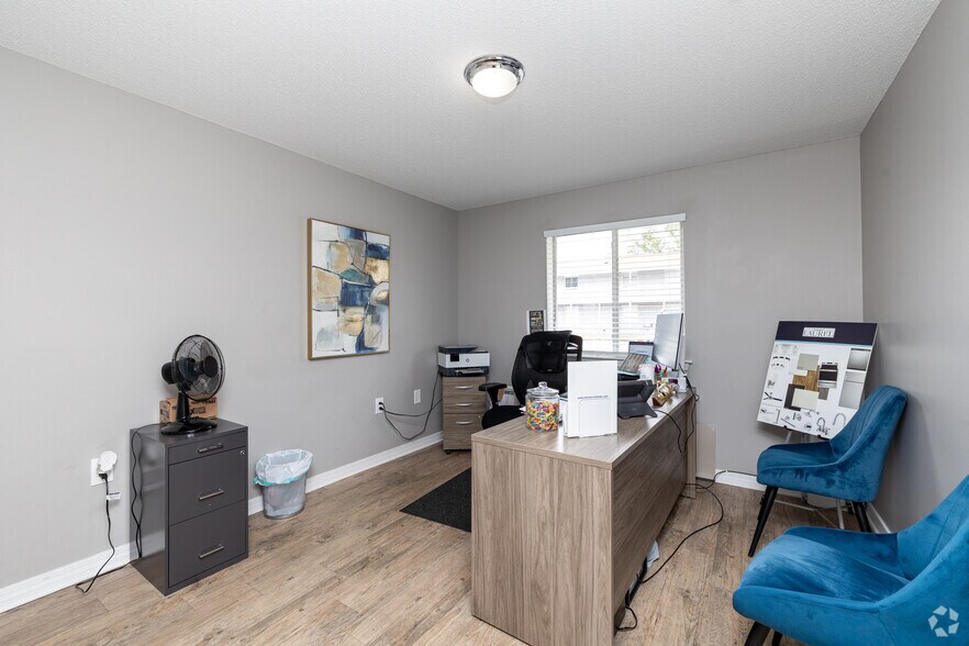 More Photos Of 1665 Dogwood Pl, Pensacola Apartments For Sale