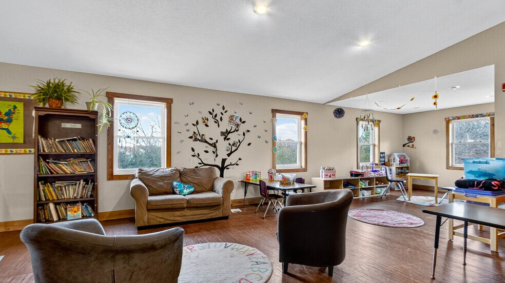 More Photos Of 1612 Truax Blvd, Eau Claire Daycare Center For Sale