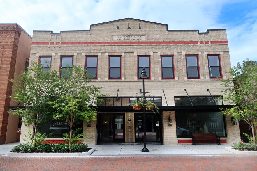 Primary Photo Of 244 E Park Ave, Lake Wales Office For Sale