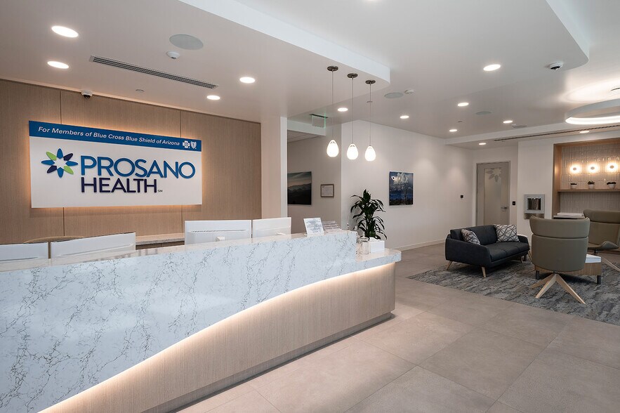 More Photos Of 19810 N 7th Ave, Phoenix Office For Sale