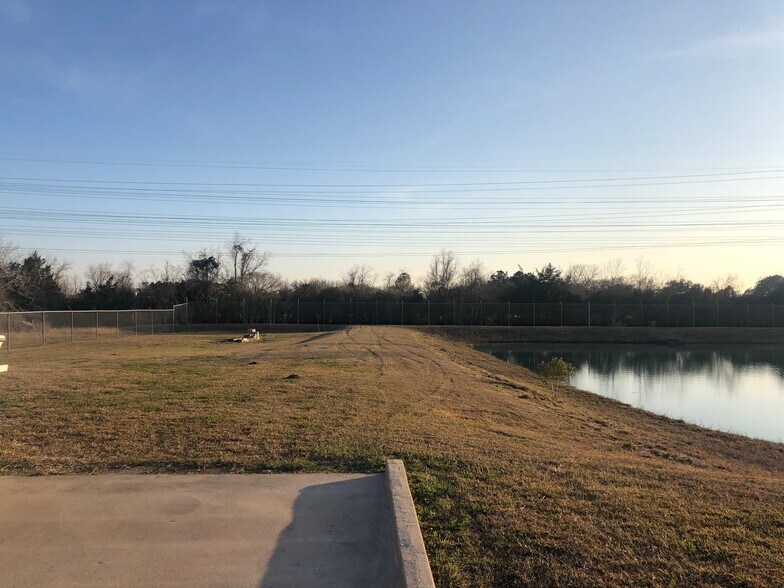 More Photos Of 3621 E FM 646, League City Land For Sale