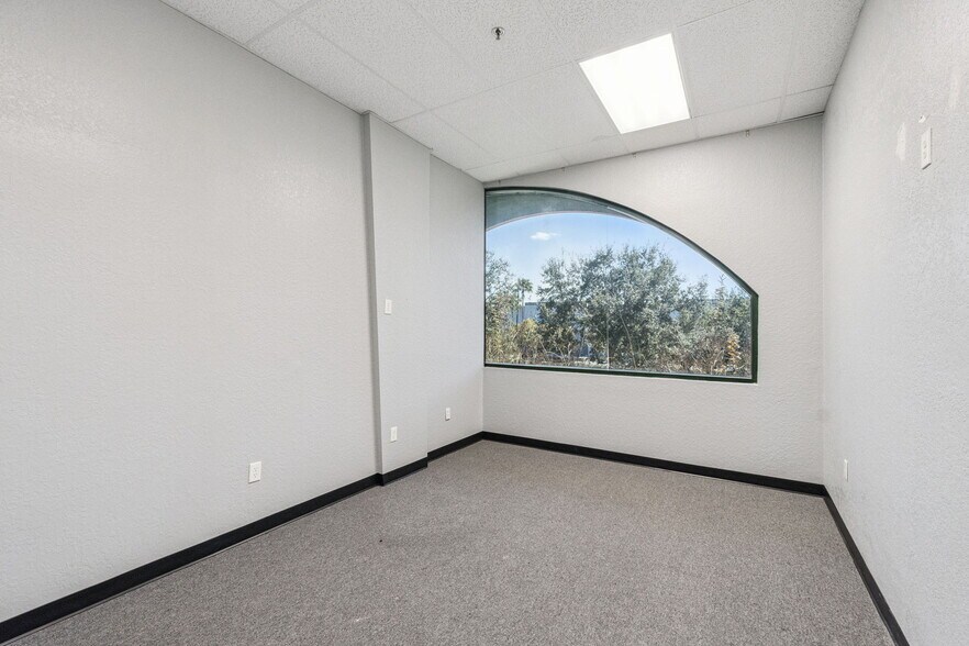 More Photos Of , Orlando Flex For Sale