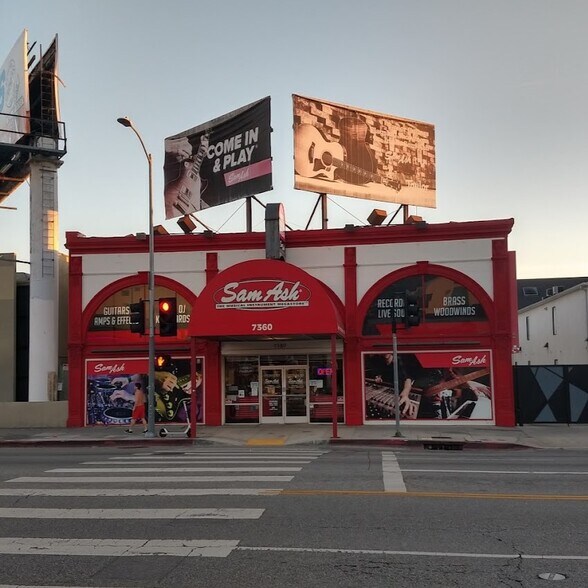 More Photos Of 7360 W Sunset Blvd, Los Angeles Freestanding For Sale