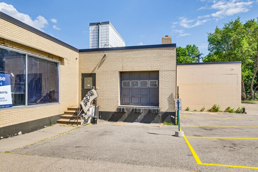 More Photos Of 678 7th St W, Saint Paul Warehouse For Lease