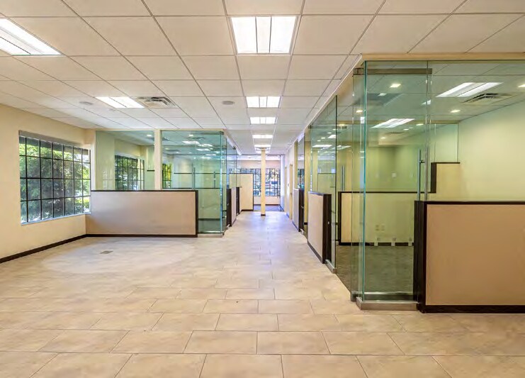 More Photos Of 310 Broadway St, Laguna Beach Storefront Retail Office For Sale