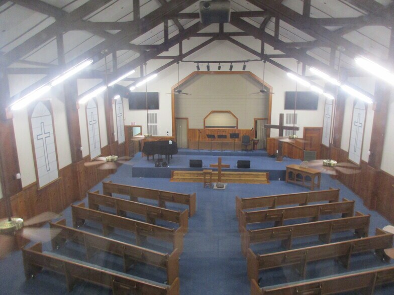 More Photos Of 4501 W 8th St, Tulsa Religious Facility For Sale