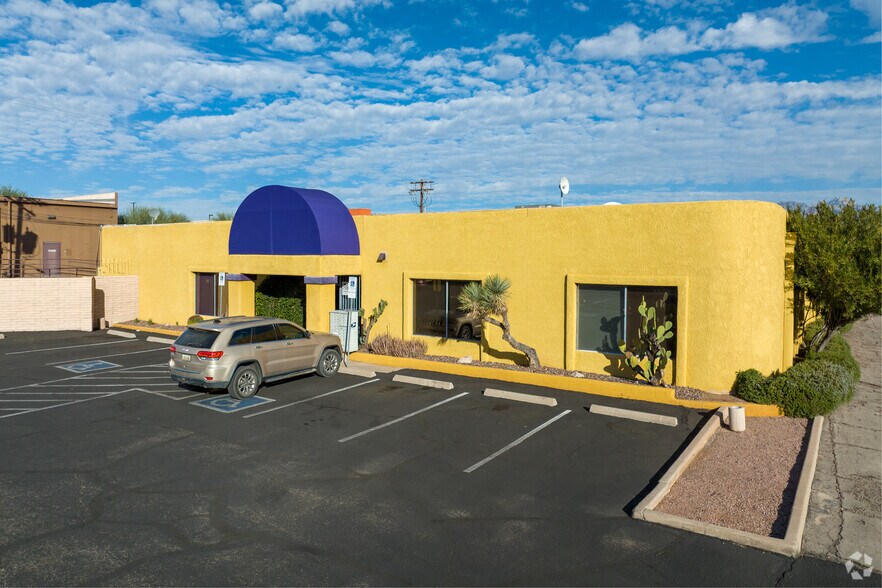 7290 E Broadway Blvd, Tucson, AZ 85710 Retail For Lease