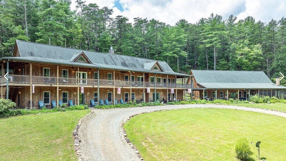 More Photos Of 57 Hemlock Ridge Ln, Catawba Lodge Meeting Hall For Sale