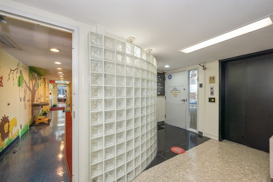 More Photos Of 400 E Randolph St, Chicago Apartments For Sale