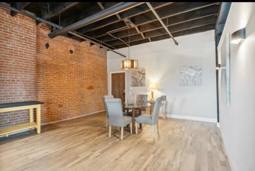 More Photos Of 1609-1619 North Broadway, Saint Louis Apartments For Sale
