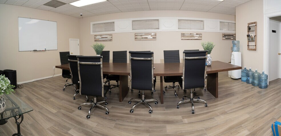 More Photos Of 1344 W 6th St, Corona Office For Sale