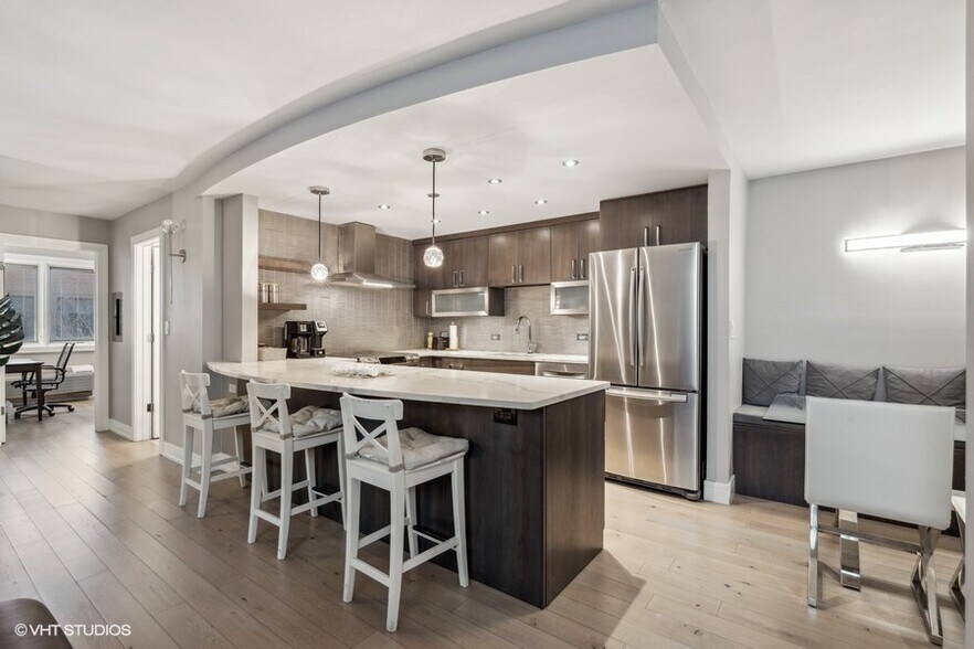 More Photos Of , Chicago Multifamily For Sale