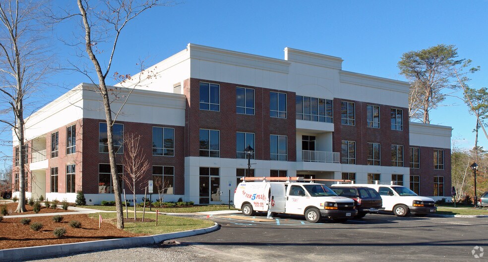 More Photos Of 5388 Discovery Park Blvd, Williamsburg Medical For Lease