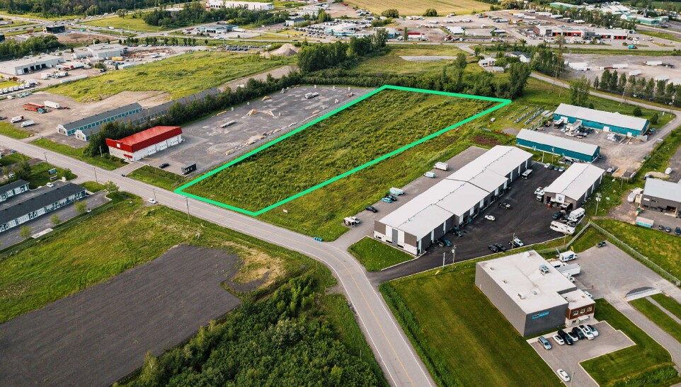 More Photos Of Rue Ernest-Harnois, Joliette Industrial For Lease