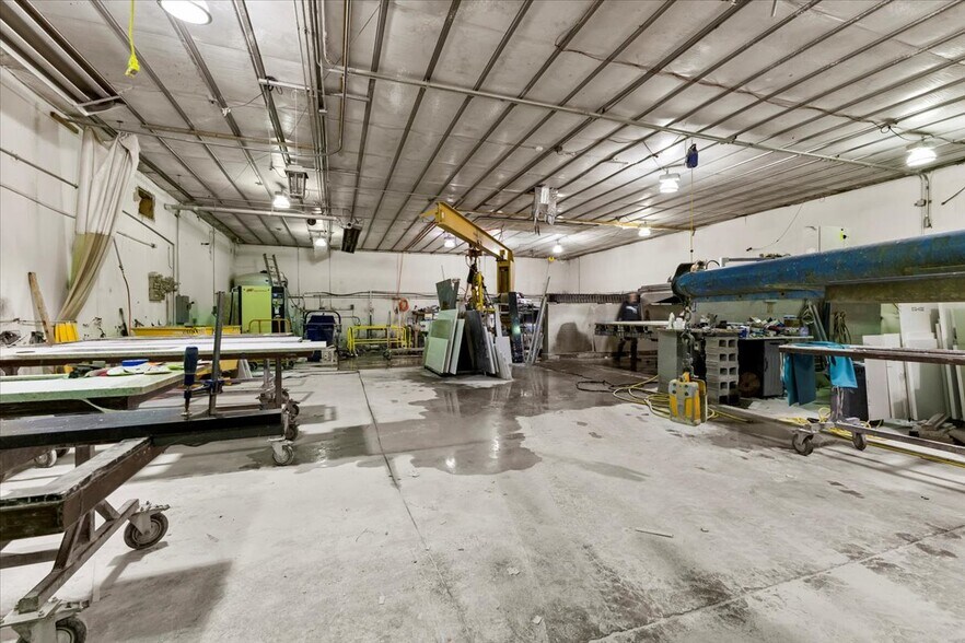 More Photos Of 155 Ushers Rd, Round Lake Warehouse For Sale