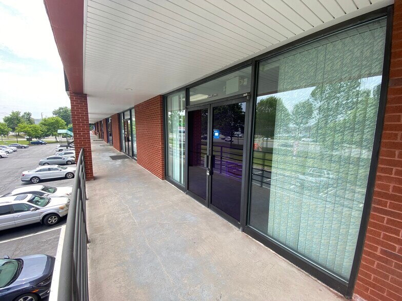 More Photos Of 11750 Business Park Dr, Waldorf General Retail For Sale